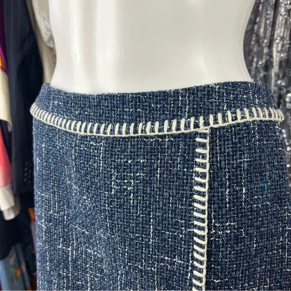 Boutique Moschino Tweed Mini Skirt - Picture 9 of 11